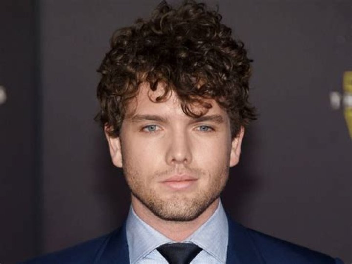Austin Swift Net Worth 2023 Movies Career Age Assets IMPROVE