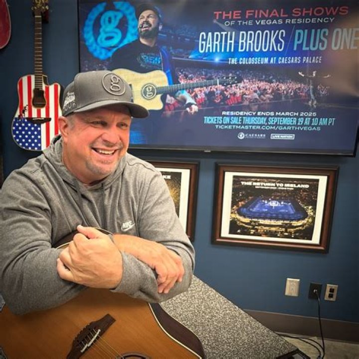 Garth Brooks Net Worth 2024 Age, Wife and